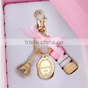 High Quanlity Fashion Key Chain Boutique in Paris, France Eiffel Tower Cake Influx of Goods Macarons Metal Keychain With Box thumbnail-1