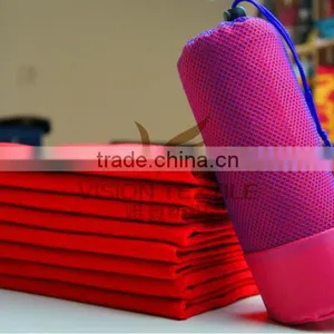 Colorful Beach Towels Packing With Mesh Pocket thumbnail-1