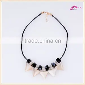 Hot Sale Fashion Jewelry Gold Plated Choker Necklace With Big Crystal thumbnail-1