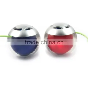 2015 Best Quality Wireless Lamp Speaker With Mp3 for Bicycle thumbnail-6