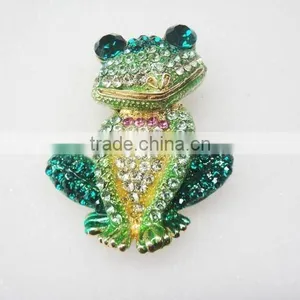 Gold Plated Green Crystal Frog Brooch thumbnail-1