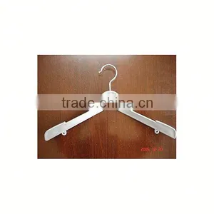Customized Cloth Hanger thumbnail-5