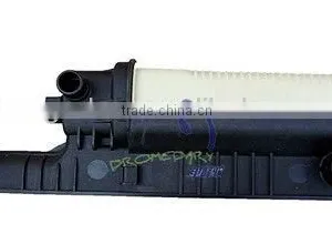 High Quality Auto Radiator Tank Use for BMW 528' 92-98 E39/M52 OEM 1740695/98/701 thumbnail-1