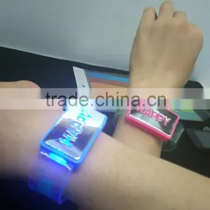 2015 China Manufactuer Flashing OEM Words Watch Motion Led Light Bracelet thumbnail-5