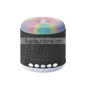 2016 Hot Sale Flashlamp Bluetooth Speaker, FM USB TF BT AUX-IN Boombox, Portable Mini Bluetooth Speaker Wireless thumbnail-4