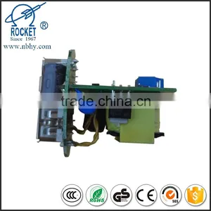 Chinese Factory PCB DESIGN 5V2A Mobile Phone Charger PCB Board OEM/ODM thumbnail-1