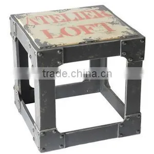 Side Table thumbnail-1