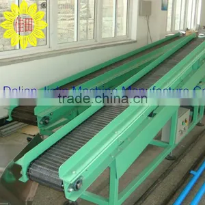Mesh Chain Belt Conveyor thumbnail-1