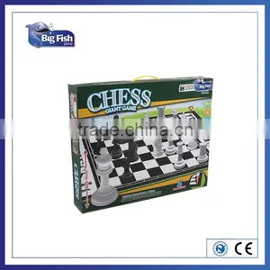 Garden Giant Smart Tactics Beach Chess Game Set Made By PLASTIC thumbnail-1
