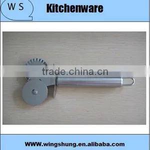 17.5*7.5cm Practical Stainless Steel Pizza Knife/Lace Wheel Convenient to Use thumbnail-1