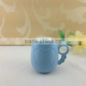 Heart Shaped Embossed Color Glazed Ceramic Gift Mug Cup thumbnail-1