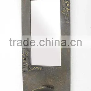 Wooden Candle Holder With Metal Base thumbnail-1