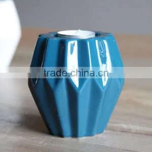 Creative Individule Diamond Design Glossy Candle Holder in Different Color thumbnail-2