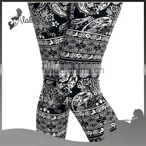 High Quality Printed Leggings thumbnail-3
