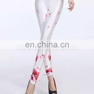 Elegant White Polyester Spandex Leggings thumbnail-2