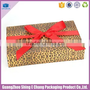 2016 Lovely Design and High Quality Customized Clothing Packaging Gift Box thumbnail-3