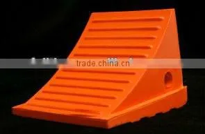 Small Size Polyurethane Wheel Chock for Mining Truck thumbnail-1