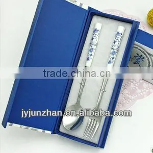 Gift Spoon Sets With Ceramic Handle and Gift Box Packing thumbnail-1
