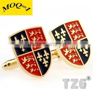 TZG02454 Character Cufflink thumbnail-1