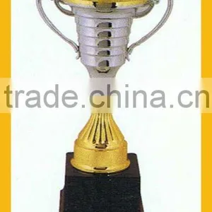 Plastic Trophy/HB4051 thumbnail-1