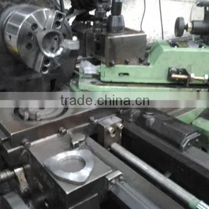 Hydraulic Tracer on Lathe thumbnail-1
