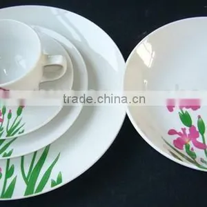 Christmas Coupe Shape Dinnerware Royal Porcelain Dinner Set thumbnail-3