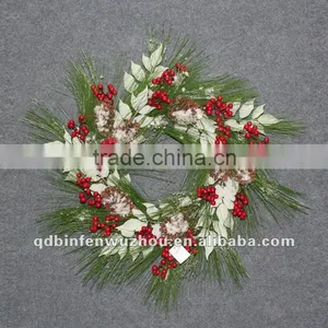 2012 New Fashion Christmas Wreaths With Red Berry thumbnail-1