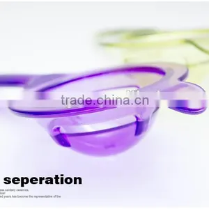 New Design High-quality Colorful Silicon Egg Tool Egg White Separater Egg Yolk Separator Separates Spoon thumbnail-3