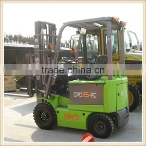 CPD15,1.5ton Forklift thumbnail-1