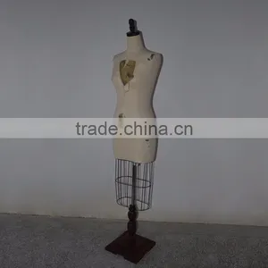 White Fabric Dilapidated Upper Body Retro Woman Mannequin Display thumbnail-6