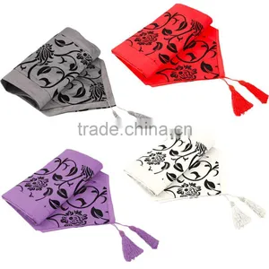 2016 New Flock Floral White Taffeta Retro Decorative Wedding Bed Table Runner Cloth thumbnail-2
