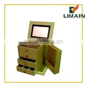 Wooden Jewelry Box thumbnail-1