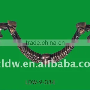 Classical Cabinet Handle thumbnail-1