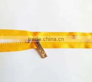 5# Plastic Zipper Resin Zipper Two Way Open End Zipper With Fancy Locking Double Zipper Slider Coate Zipper thumbnail-1