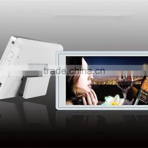High Definition Wearable Video Namecard Tag Video Badge VNT1000B TFT Screen 8-10hrs Display 4GB Memory thumbnail-4