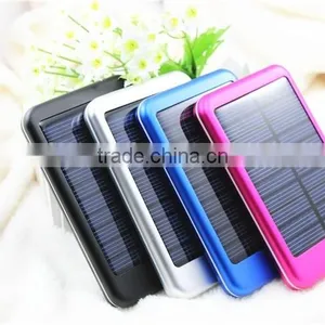 Portable Universal Solar Charger, Factory Outlet Price Solar Phone Charger, Green Energy Solar Power Bank thumbnail-2