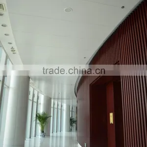 Nitric Acid Resistance Wood Grain Suspended Metal Strip Ceiling Aluminum Square Tube Screen Ceiling Panel thumbnail-6