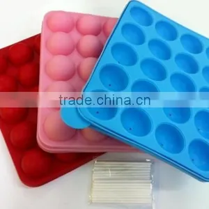 Non Stick Mini Silicone Muffin Cake Mold Practical Muffin Maker thumbnail-1