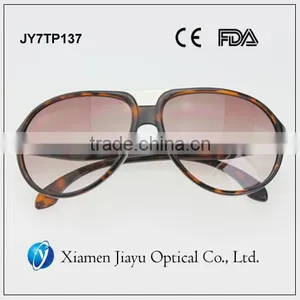 Cheap Hot Sale Plastic Sunglasses for Woman thumbnail-2