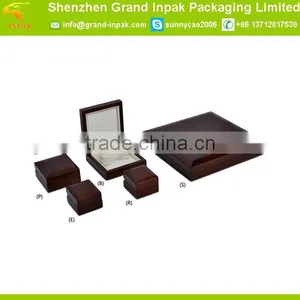 Wooden Lacquer Finish Jewelry Display Gift Packaging Box thumbnail-1