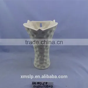 White Porcelain Vase thumbnail-3