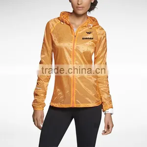 2014 Vapor Cyclone Packable Womens Running Jacket thumbnail-1