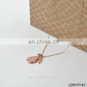 Rose Quartz Pendant Necklace White Rhinestone Gold Leaves Simple Chain Raw Crytal Necklaces thumbnail-2