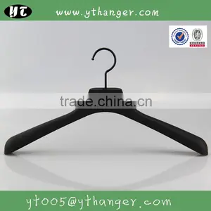 HA7066 Strong Plastic Dress Hanger Non Slip Rubber Coated Coat Hanger thumbnail-2
