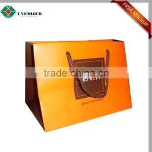 Custom Cheap Paper Gift Bags With Handle Selling Like Hotcakes thumbnail-4
