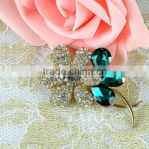 Wholesale Top Flower Crystal Brooch Pin With Emerald Colour, Emerald Crystal Brooches,Flower Rhneston Brooches for Wedding Dress thumbnail-1