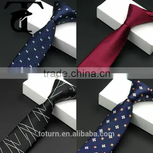 Wholesales China Hot Selling Cheap Printing Polyester Silk Necktie With Pocket Square Set thumbnail-5