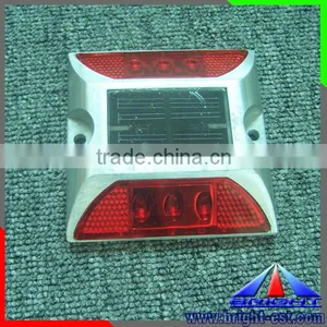 1.9V Red Color Solar Panel Led Stud Lights, Led Road Stud Light, Led Traffic Road Cat Eyes Solar Light thumbnail-1
