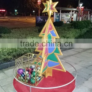 Fiberglass Christmas Tree thumbnail-1