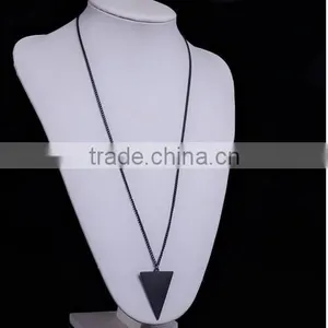 Geometric Triangle Shape Pendant Gold Plated Chain Collar Statement Necklace thumbnail-6